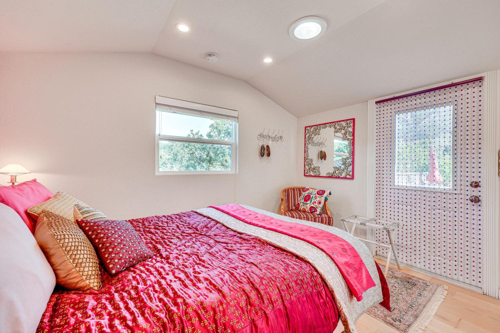 Romantic Casita With Garden And Deck 2 Miles To Plaza! โซโนมา ภายนอก รูปภาพ