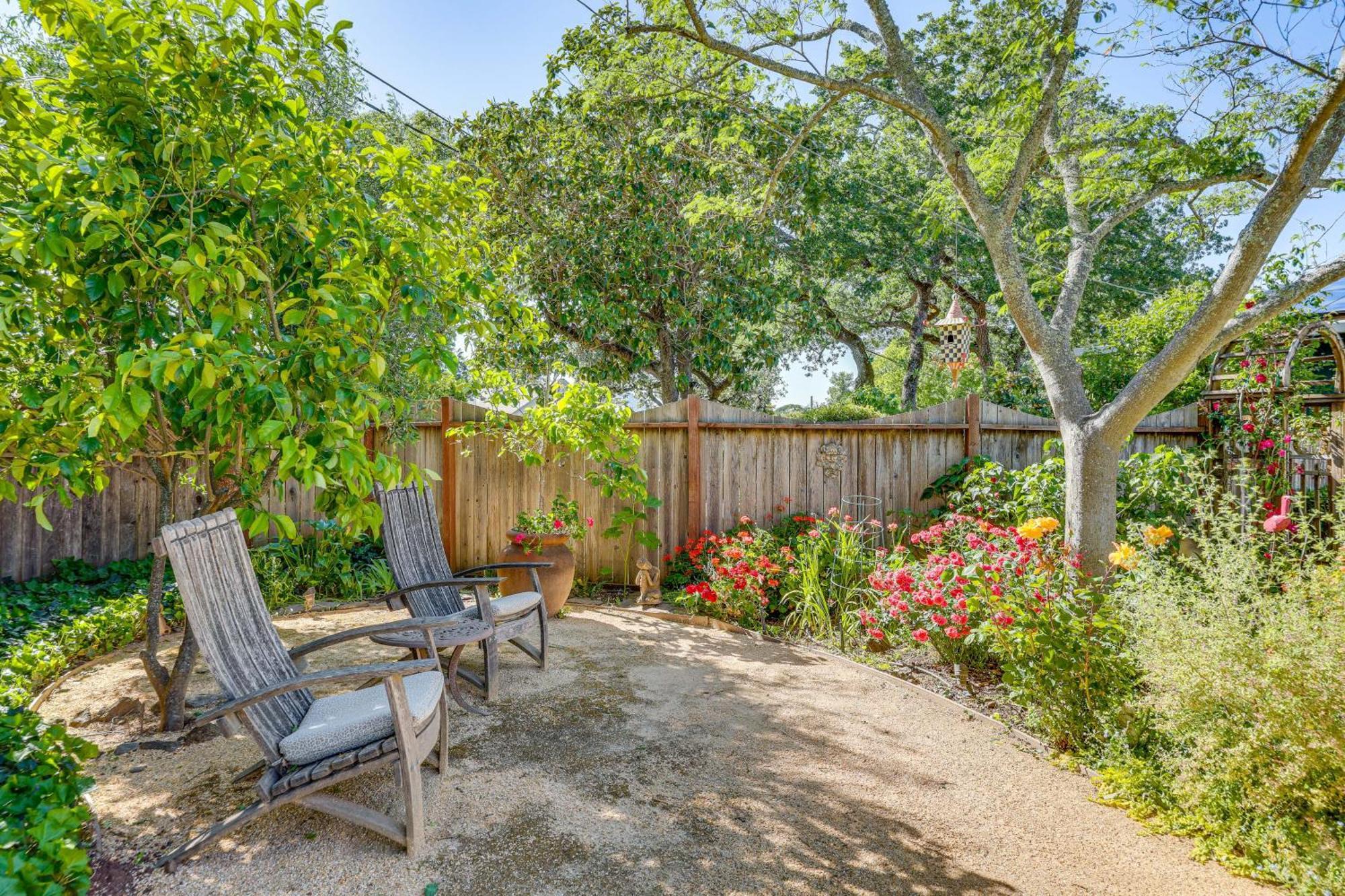 Romantic Casita With Garden And Deck 2 Miles To Plaza! โซโนมา ภายนอก รูปภาพ